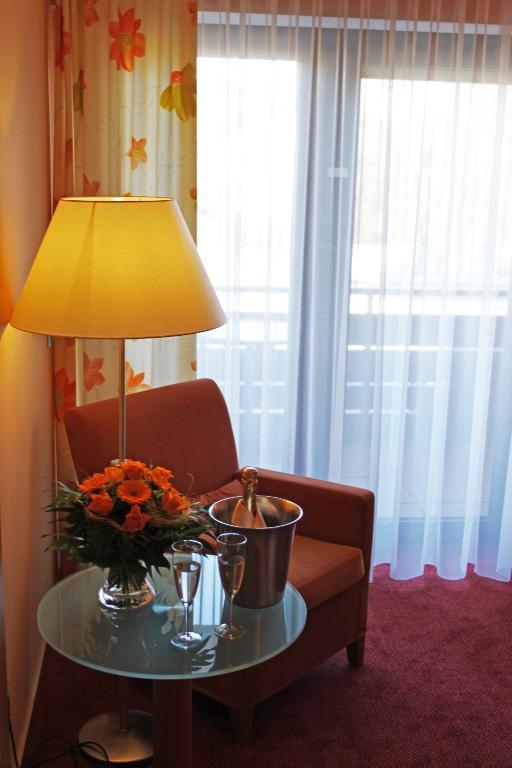 Hotel An Der Ilse Lemgo Habitación foto
